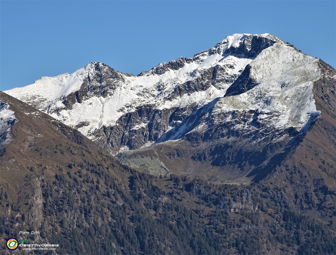 32 Zoom verso da sx Pizzo Zerna-Masoni-Pes Gerna.JPG
